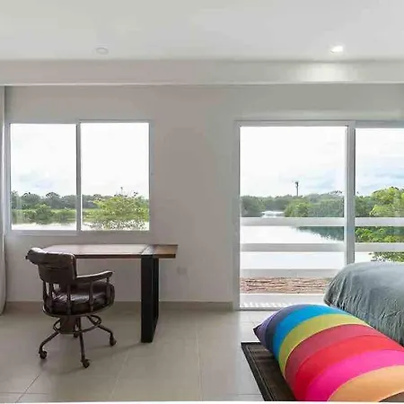 Beautiful House In Karibana *